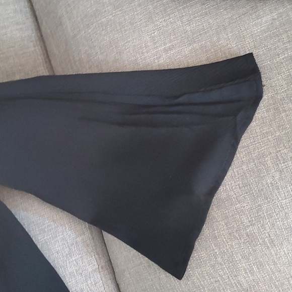 BY Together women's black embroidery top size M - Picture 10 of 15